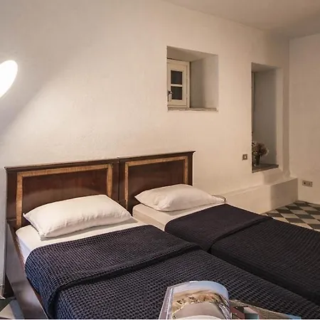 Sleeps 16 Pool Wifi *