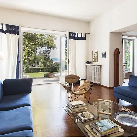 Sleeps 16 Pool Wifi