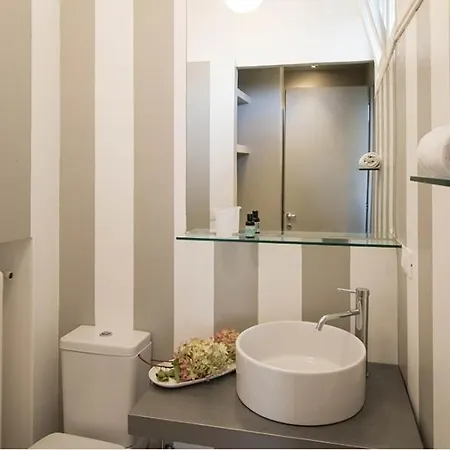 Sleeps 16 Pool Wifi Willa