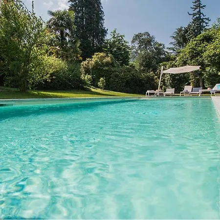 Sleeps 16 Pool Wifi Willa